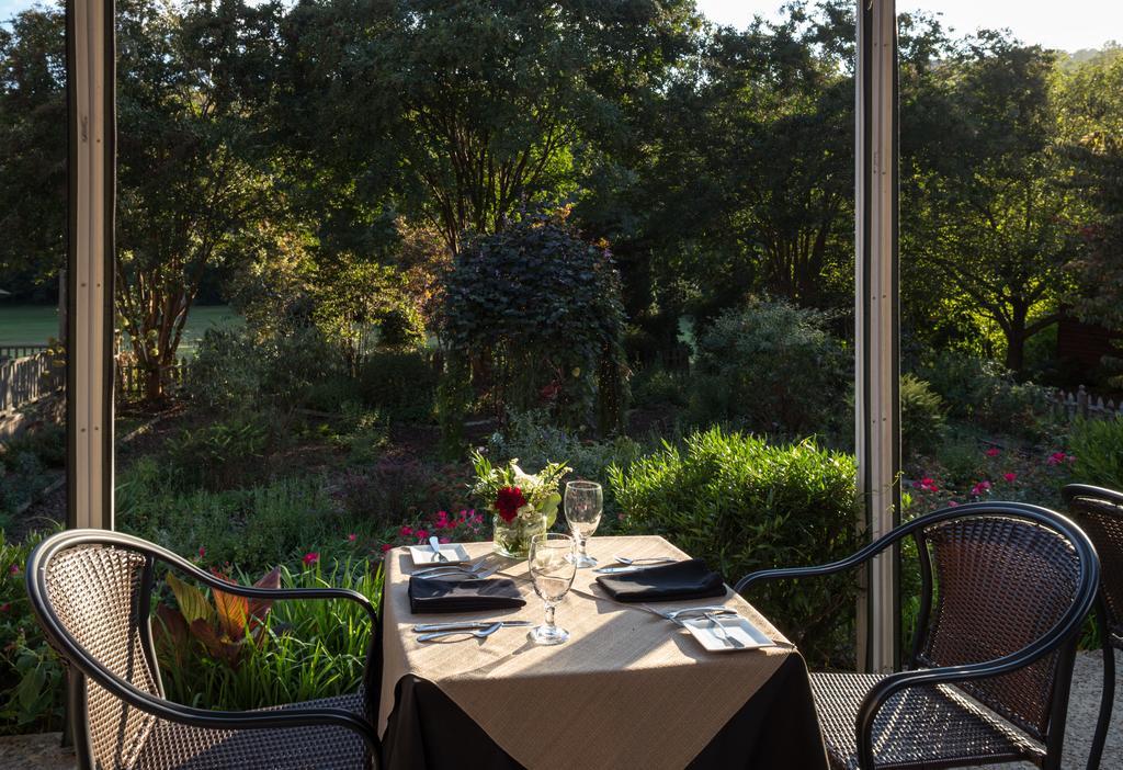 Glen-Ella Springs Hotel & Restaurant Clarkesville Екстер'єр фото