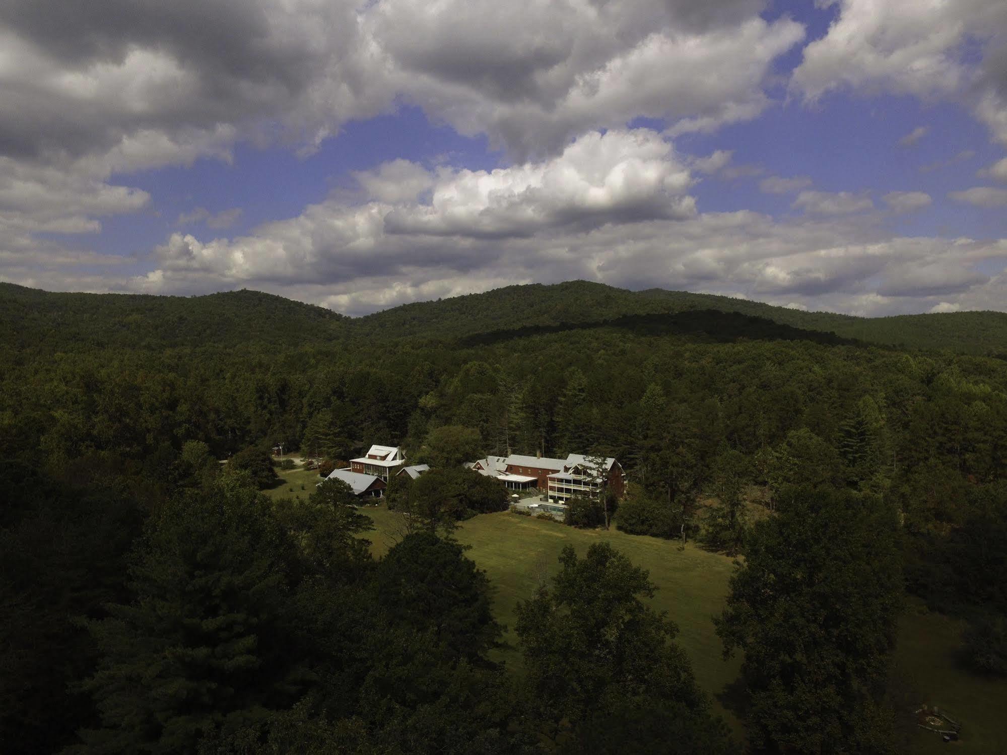Glen-Ella Springs Hotel & Restaurant Clarkesville Екстер'єр фото