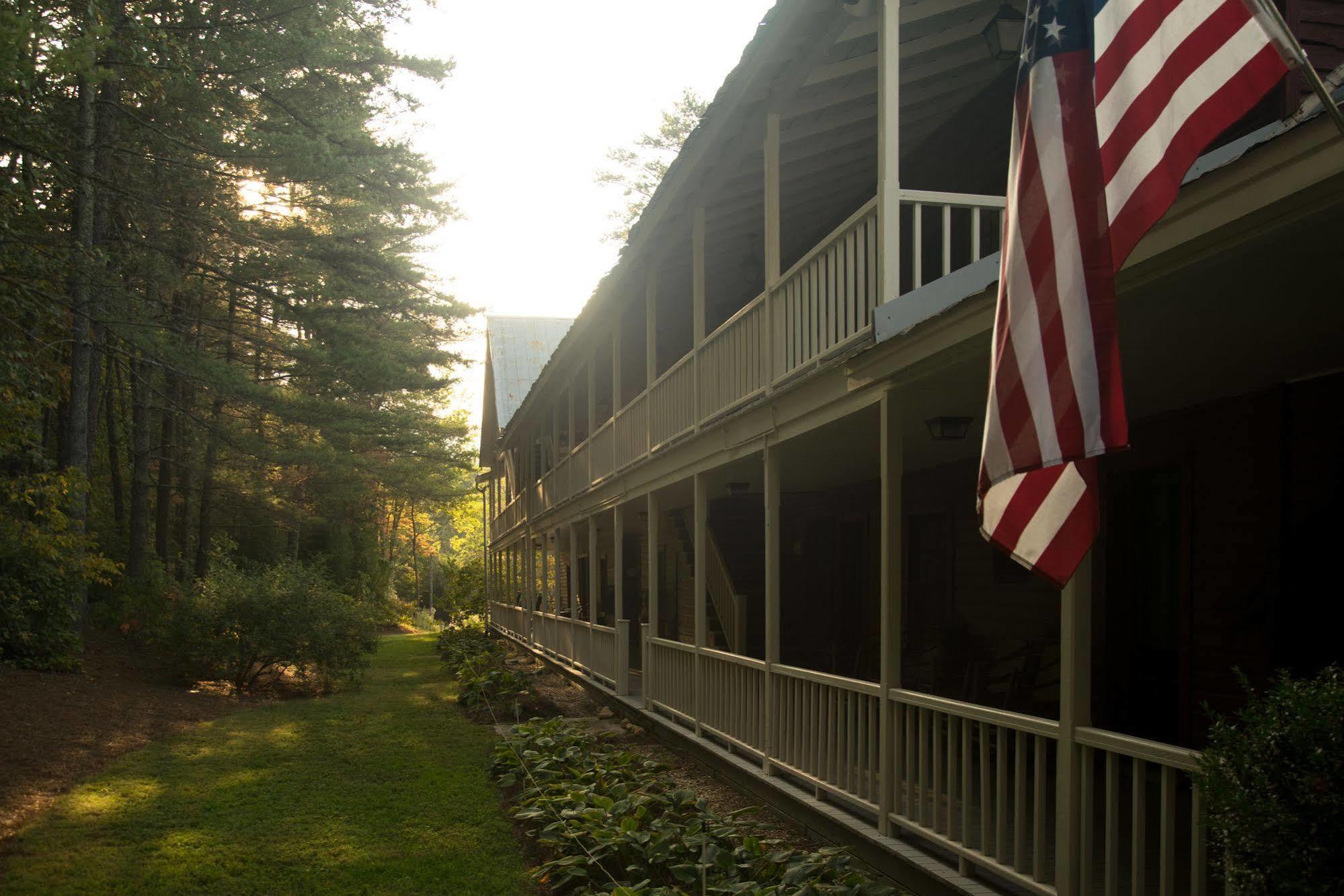 Glen-Ella Springs Hotel & Restaurant Clarkesville Екстер'єр фото